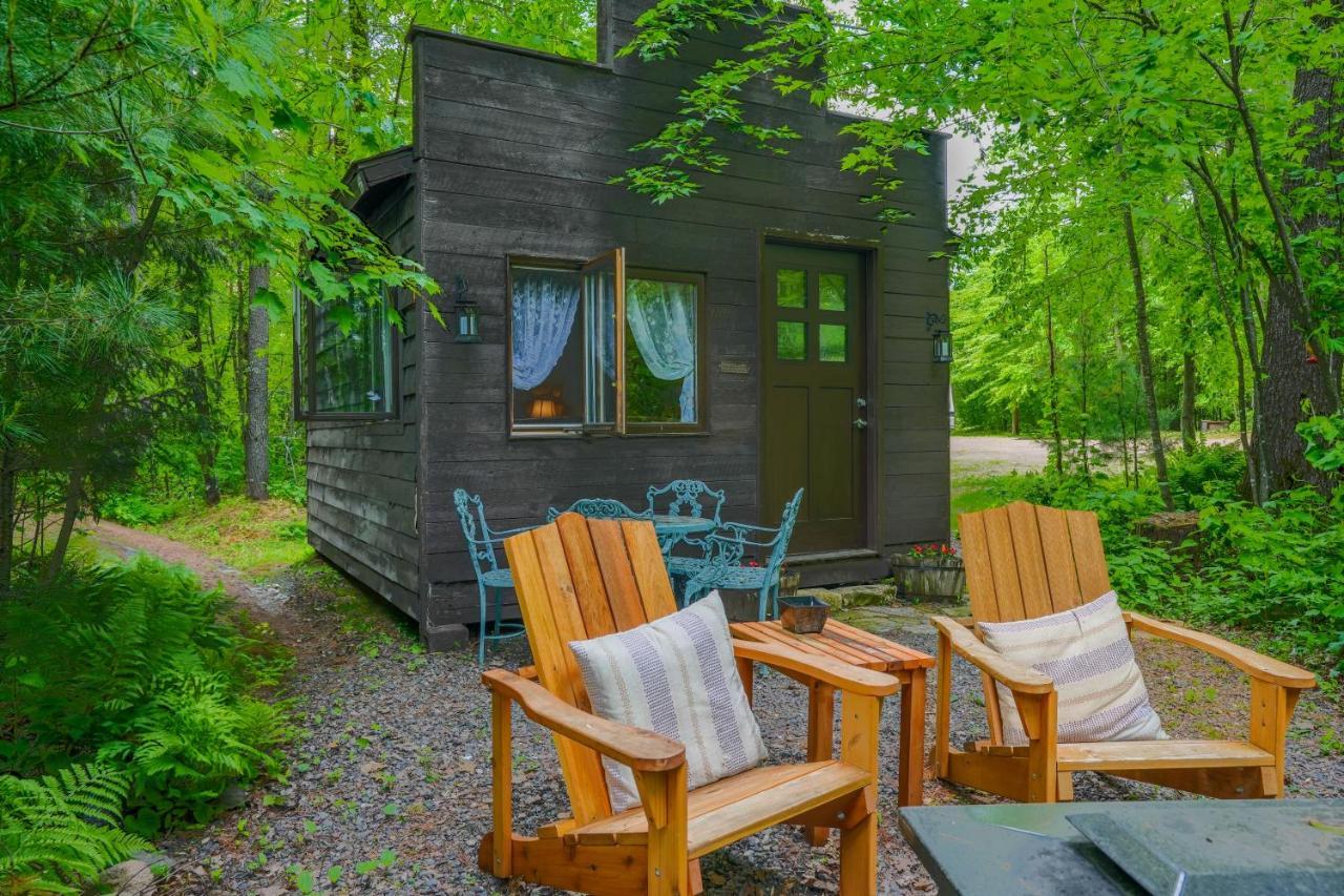 Vintage Wild West Tiny Hotel In The Woods! Pine City Exterior photo